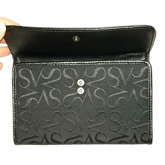 ☆NWOT☆Large SIMPLY VERA~VERA WANG Black Trifold 2 Snap Multifunctional Wallet☆ - Picture 11 of 16
